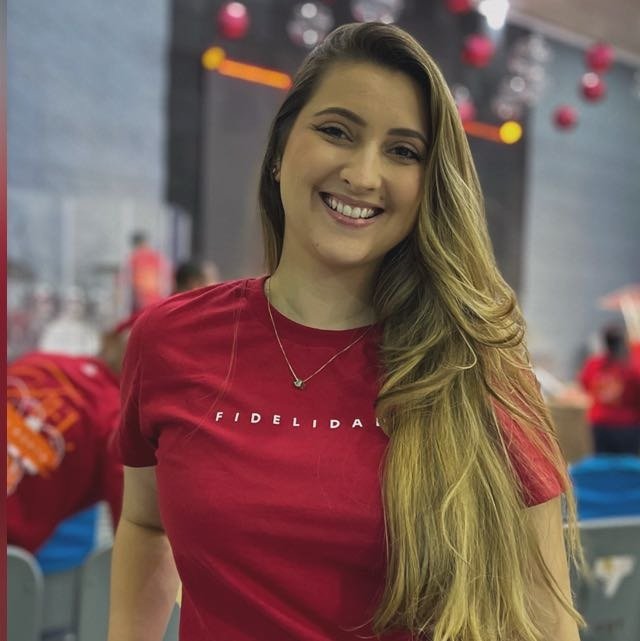 Retrato de Marcelle Fernandes, assistente jurídica da Fernandes Advocacia